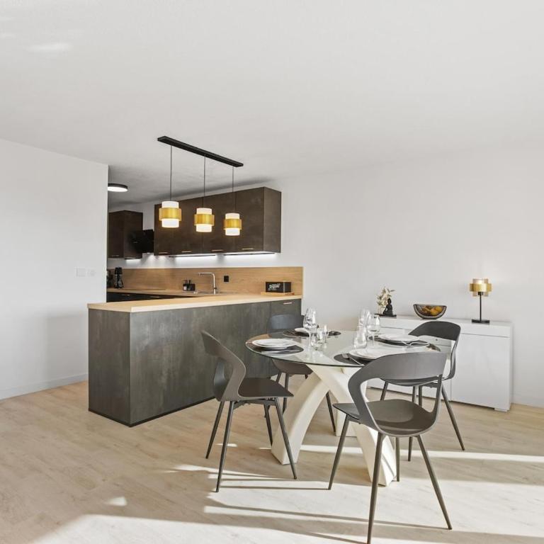4 étoiles - vue mer - 2 chambres - parking - piscine - Appartement 2 Chambres - 12