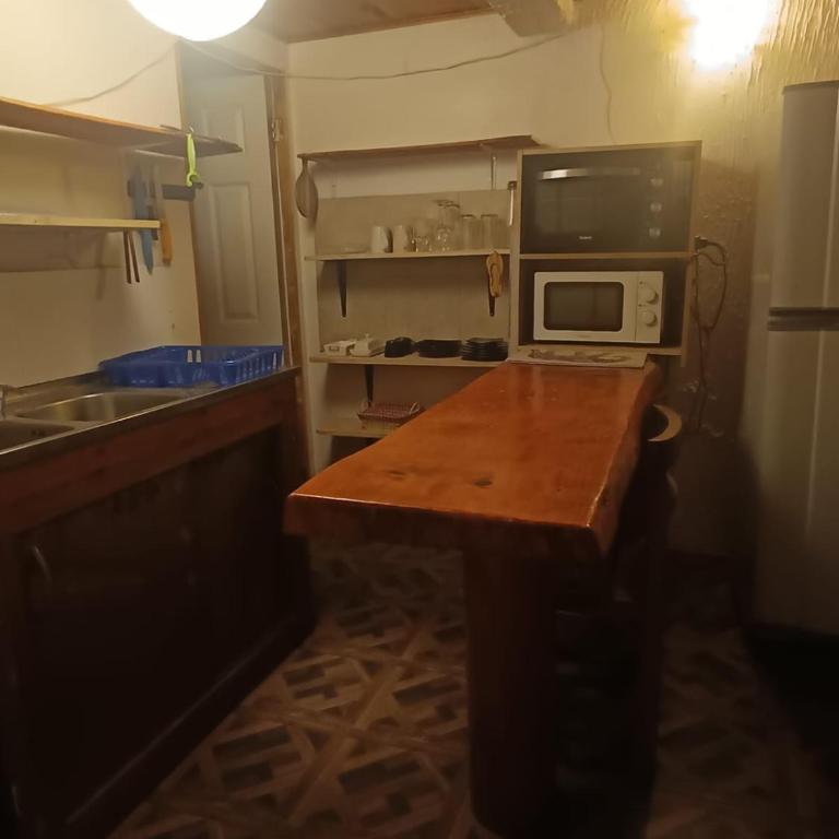 Mona's House - One-Bedroom Apartment - 5