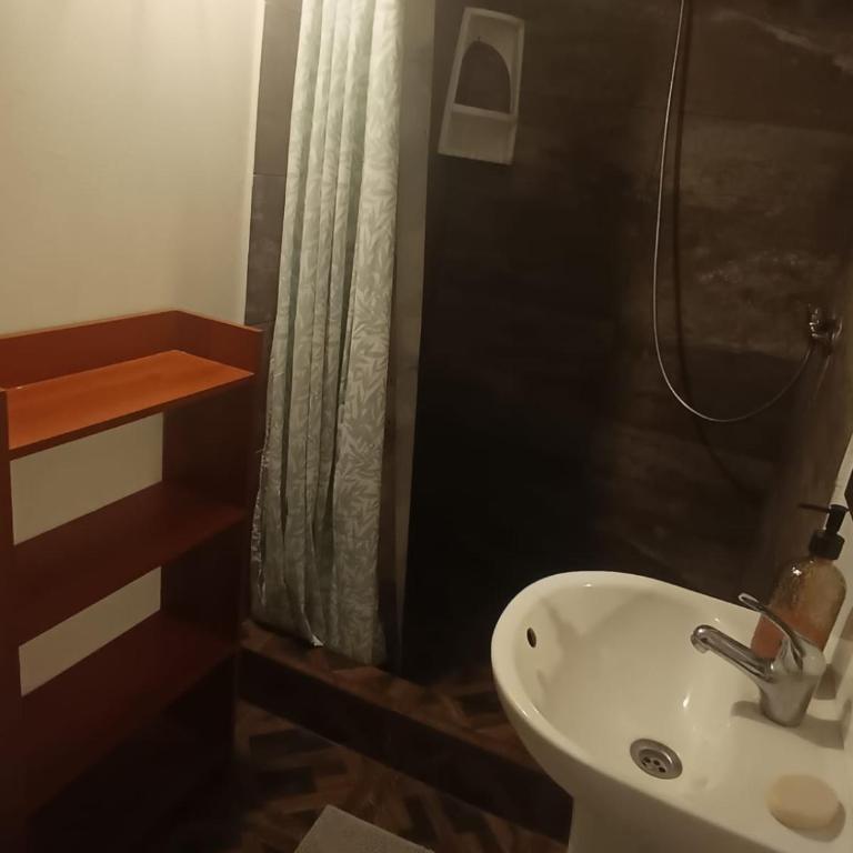 Mona's House - One-Bedroom Apartment - 16