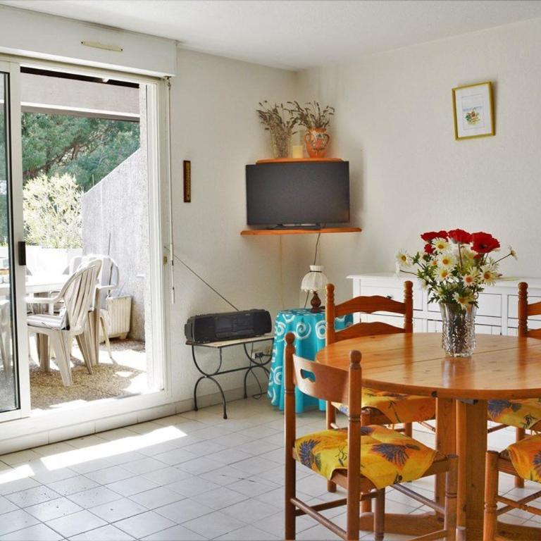 CE020-I002 Appartement 2 pièces 4 couchages LE LAVANDOU - CAVALIERE - Apartamento de 1 dormitorio - 2