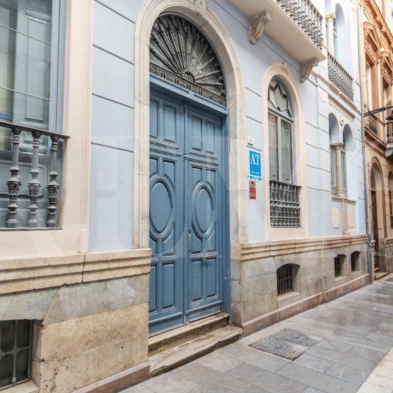 Central Urban Retreat with Private Patio REMS - Apartamento de 1 dormitorio - 16