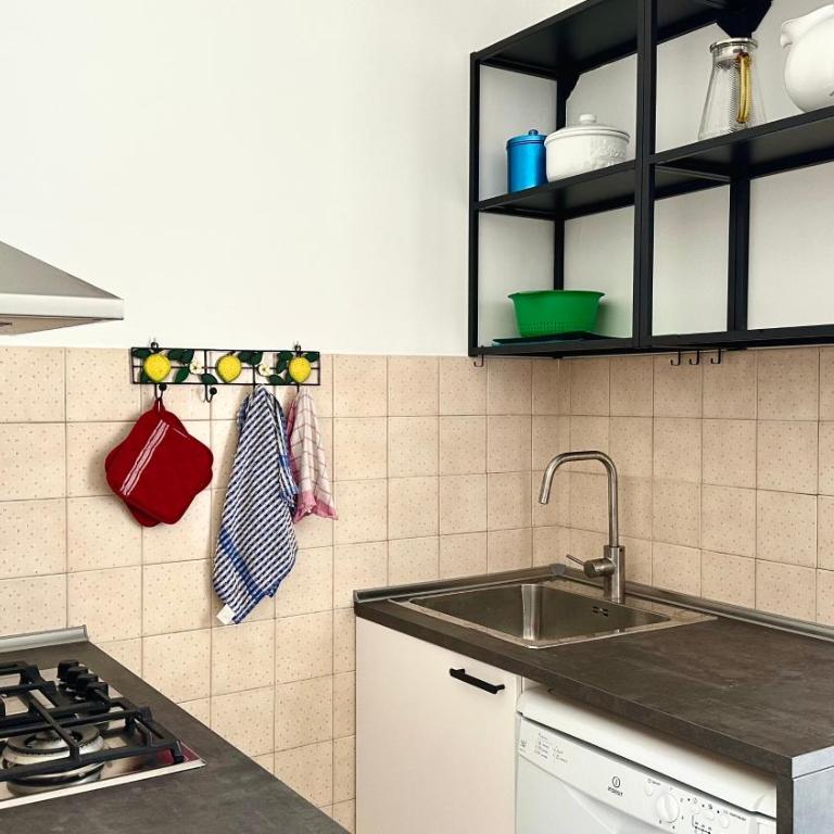 N294 - Numana, ampio quadrilocale con giardino e wifi - Appartamento con 3 Camere da Letto - 7