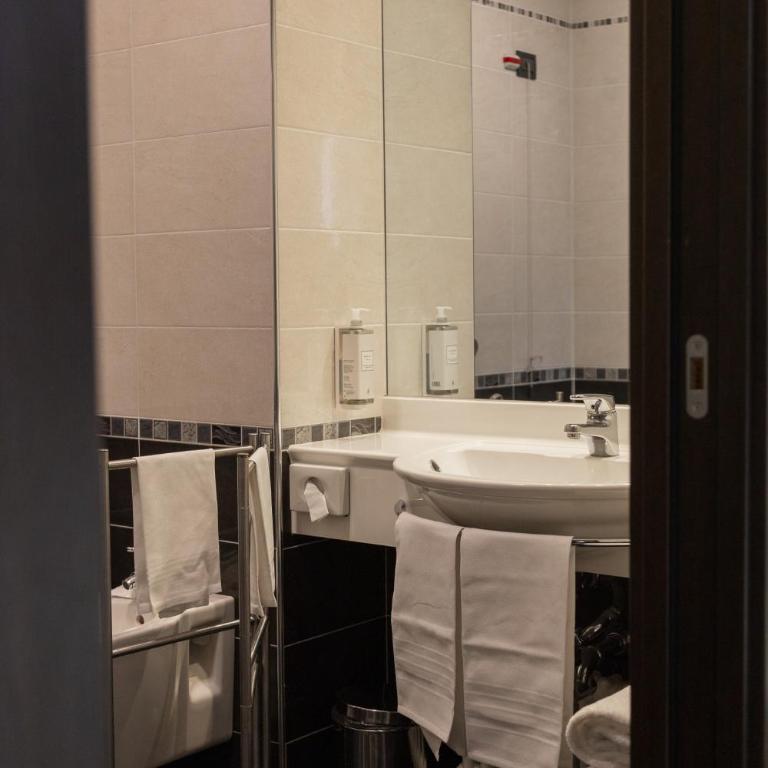 Hotel Continental - Junior Suite - 28