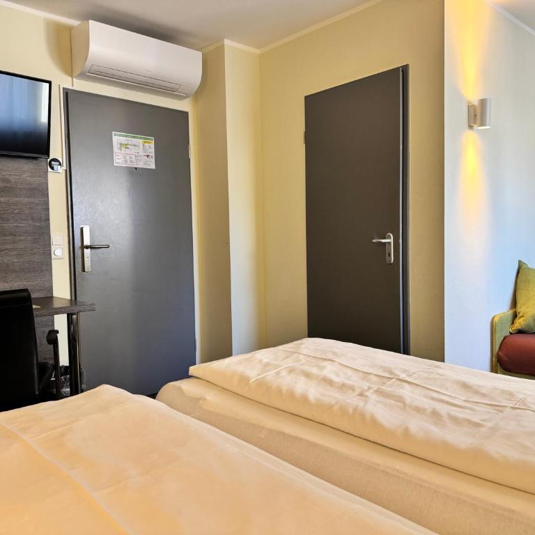 Behringers City Hotel Nürnberg - Deluxe Doppelzimmer - 2
