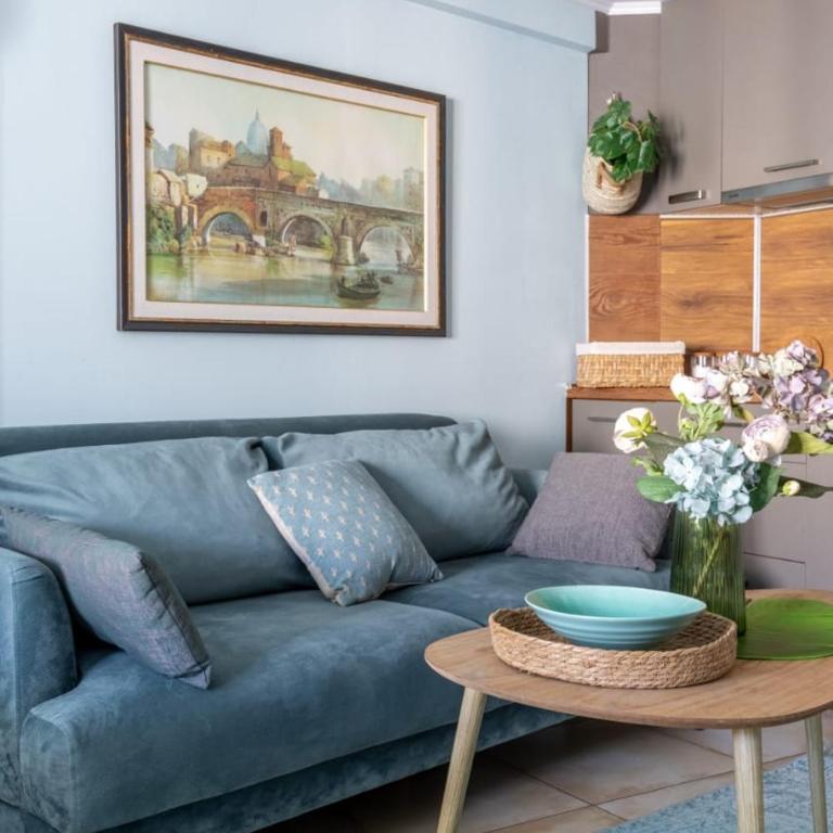 Center Blue & Green - Three-Bedroom Apartment - 23