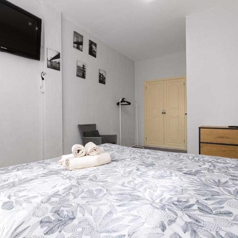 Home2Book Sunny Terrace & Pool, Caleta de Fuste - Three-Bedroom Apartment - 12