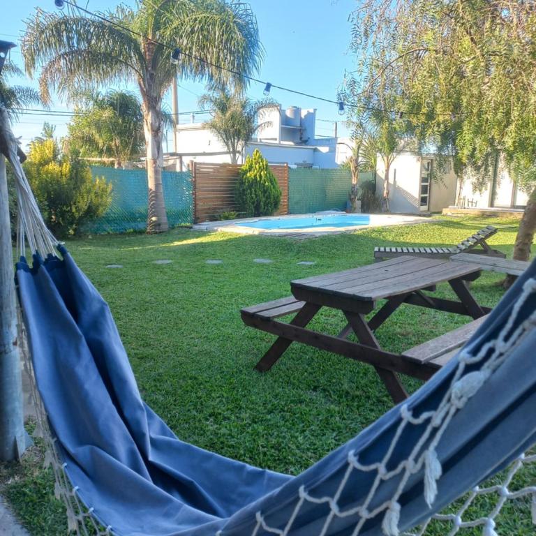 DPTO EL QUINCHO a 4 kilómetros del centro-pileta y parrilla - Apartamento de 1 dormitorio - 12
