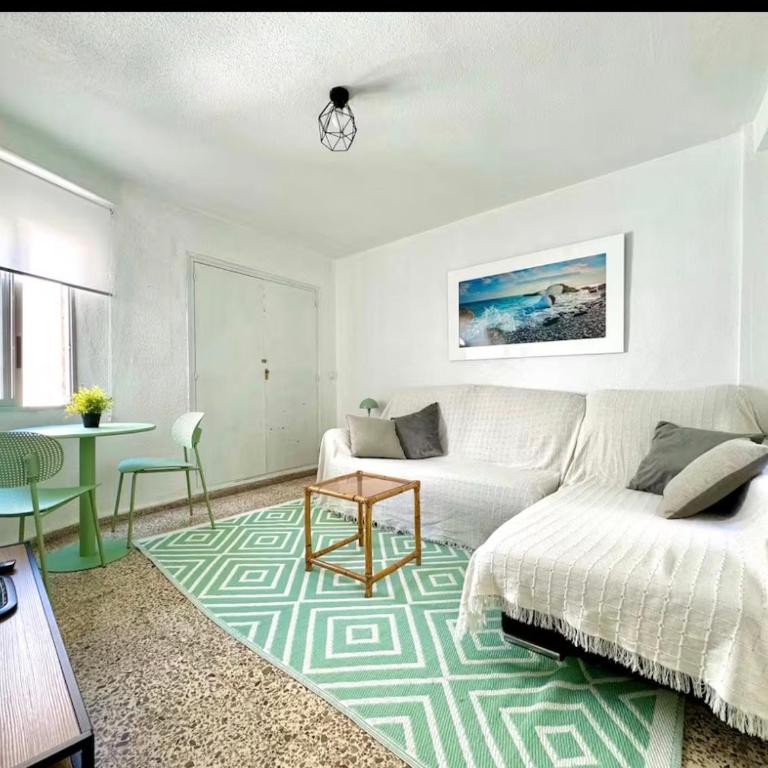 Apartamento céntrico junto a estación de tren B - One-Bedroom Apartment - 2