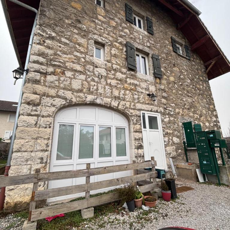 cosy cocon, parking libre, proche Genève - Appartement 1 Chambre - 2