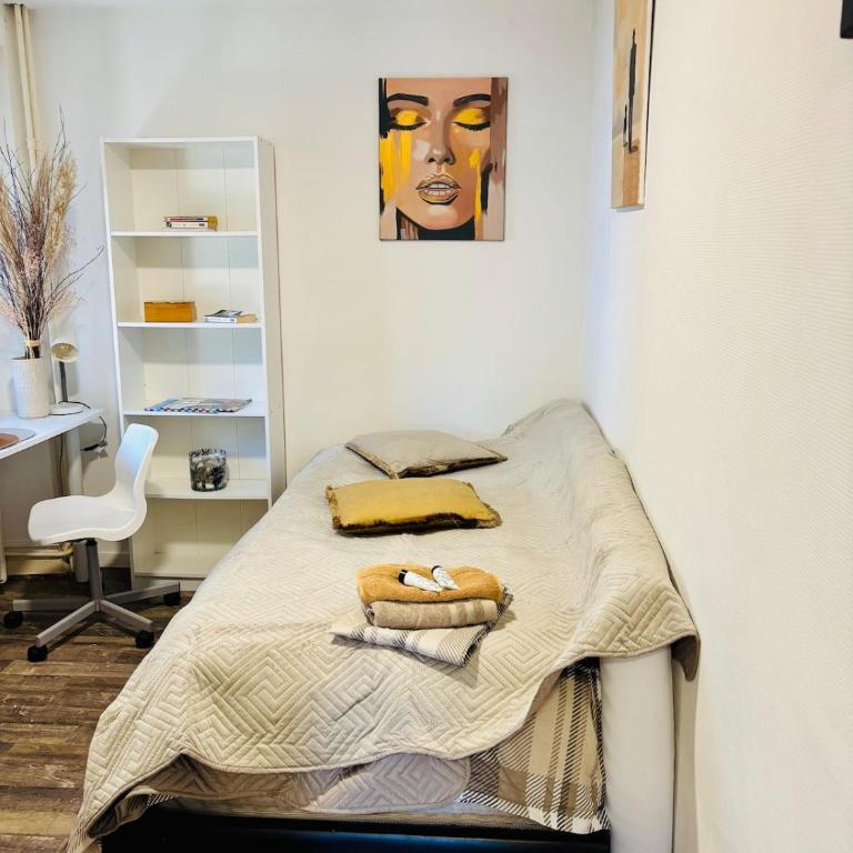 cosy cocon, parking libre, proche Genève - Appartement 1 Chambre - 5
