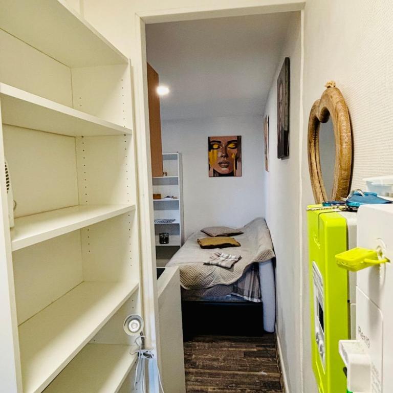 cosy cocon, parking libre, proche Genève - Appartement 1 Chambre - 21