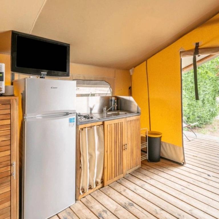 ZEcamping 3 à 4km de la plage piscine chiens acceptés jacuzzi - Tente - 21