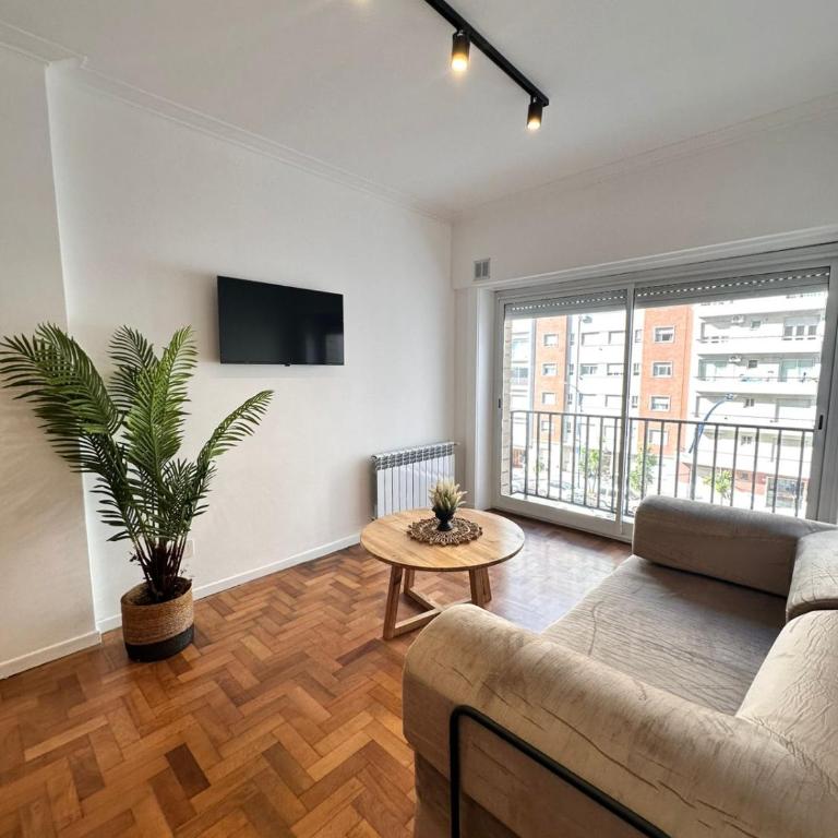 2 dormitorios sobre Av Colon - Zona Guemes - - Apartamento de 2 dormitorios - 6
