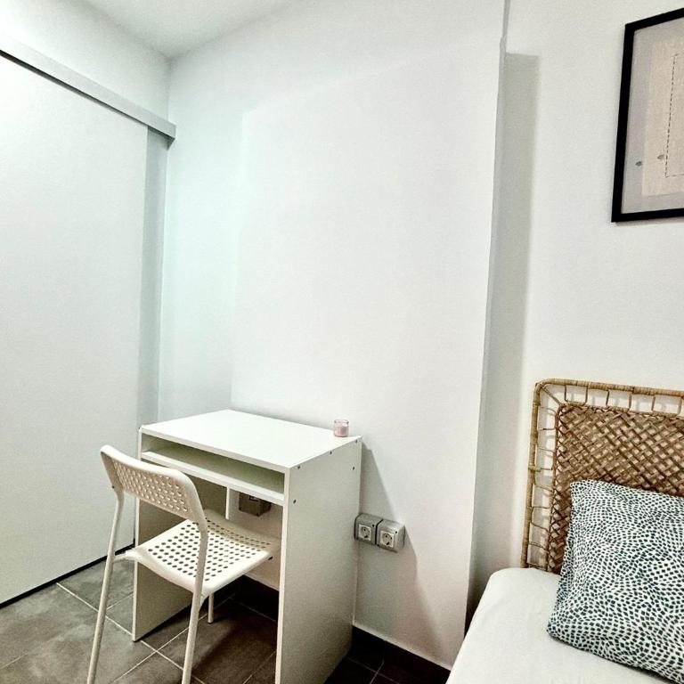 Casa Capitan Coliving Coworking Digital Nomads - Habitación Individual con baño privado - 1