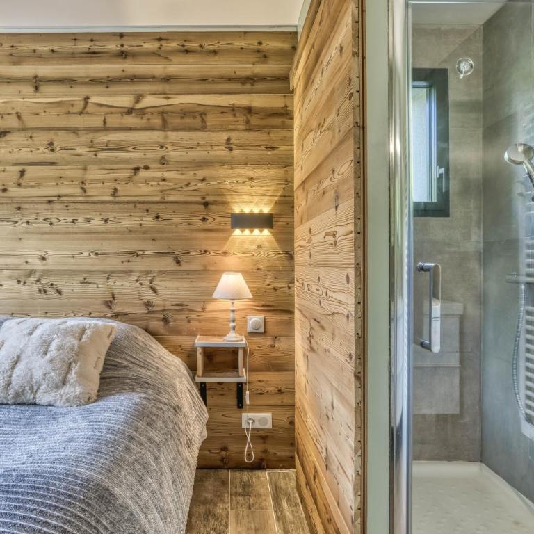 Chalet 18 guests, 8 bedrooms, 5 bathrooms & Sauna! - Chalet - 12