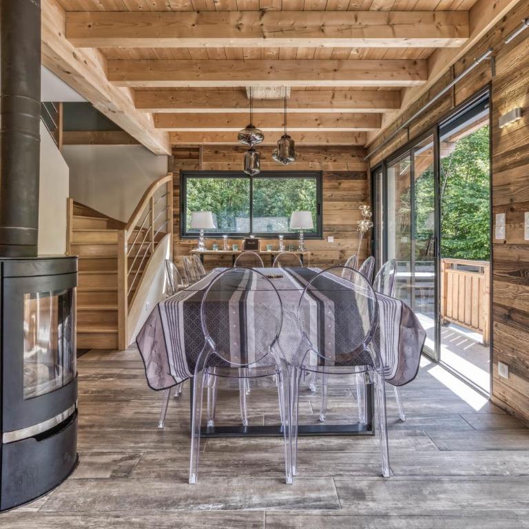 Chalet 18 guests, 8 bedrooms, 5 bathrooms & Sauna! - Chalet - 7