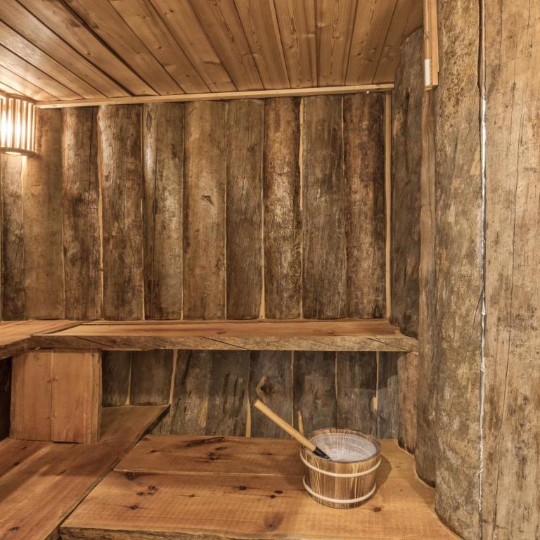 Chalet 18 guests, 8 bedrooms, 5 bathrooms & Sauna! - Chalet - 26