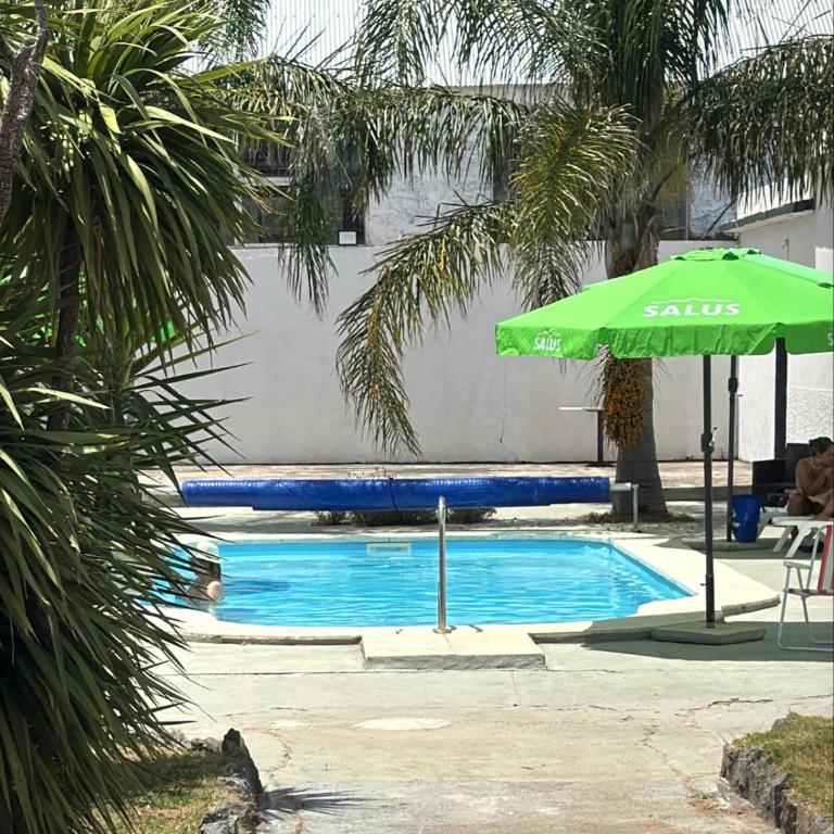 Piriápolis Hostel & suites - Habitación Doble Económica - 2 camas - 1