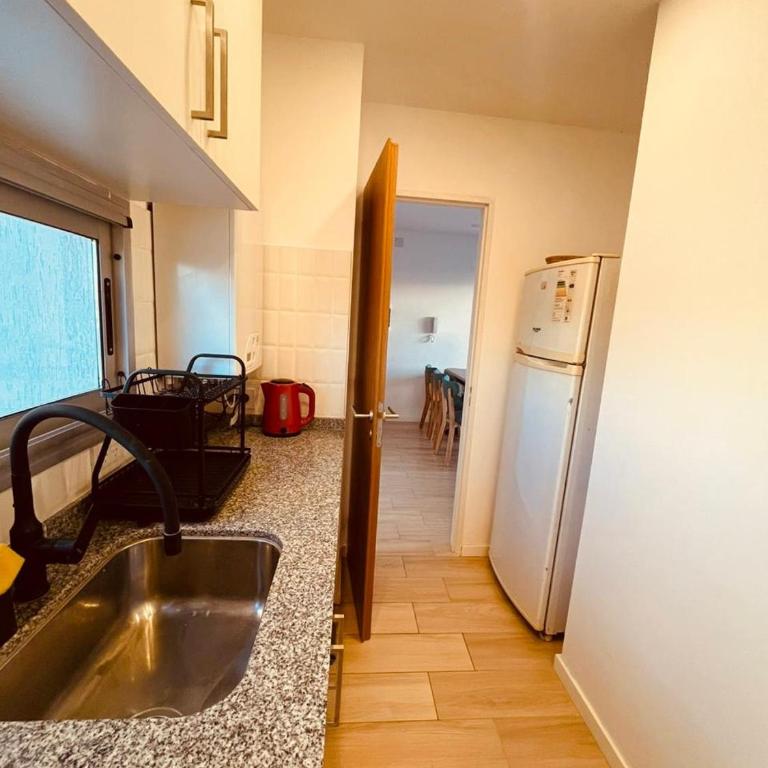 Amplio Depto Con Cochera Zona Plaza Italia - Apartamento de 1 dormitorio - 7