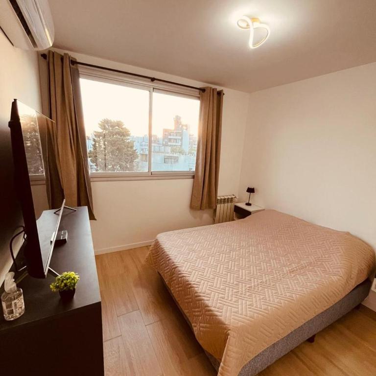 Amplio Depto Con Cochera Zona Plaza Italia - Apartamento de 1 dormitorio - 5