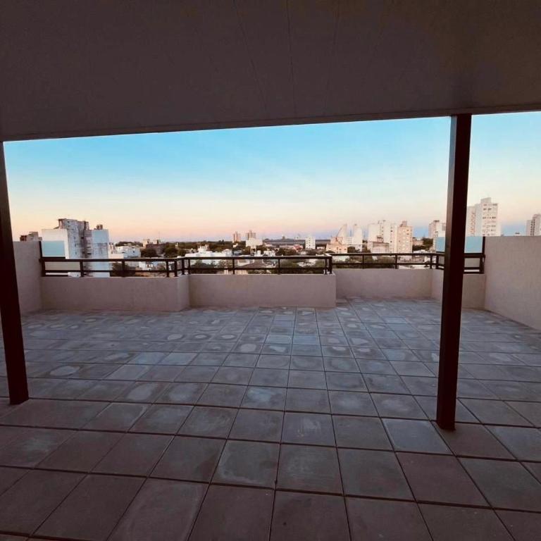 Amplio Depto Con Cochera Zona Plaza Italia - Apartamento de 1 dormitorio - 14