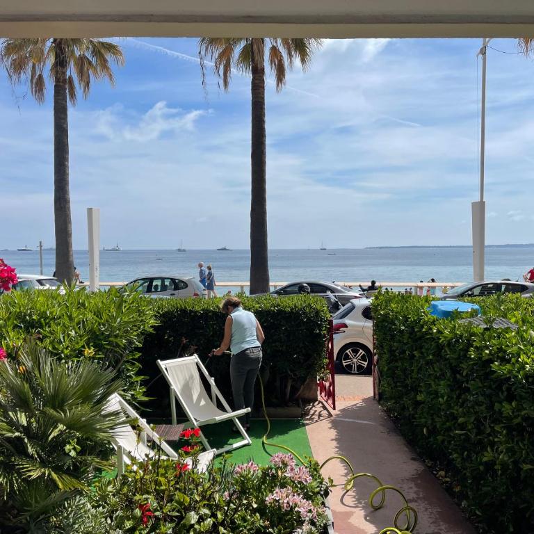 Juan Plage - Studio-Apartment mit Meerblick - 6