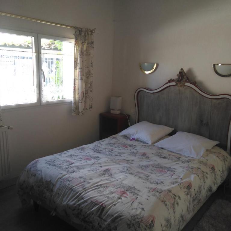 Majorette - One-Bedroom House - 2