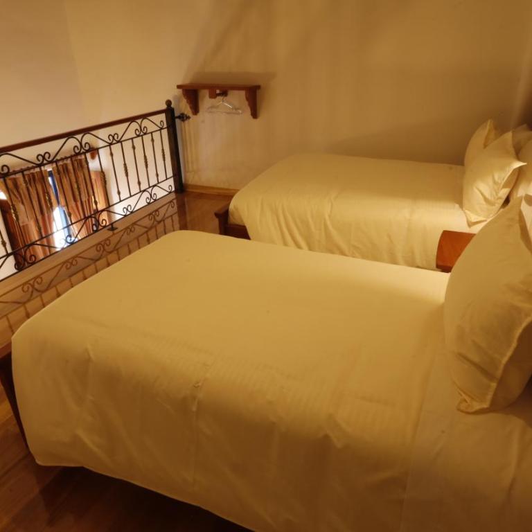 Casa Lucía Hotel by Las Plazas - Deluxe Family Room - 9
