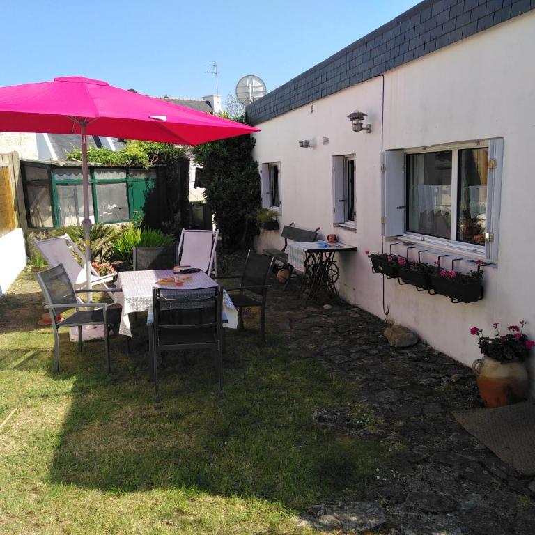 Majorette - One-Bedroom House - 1