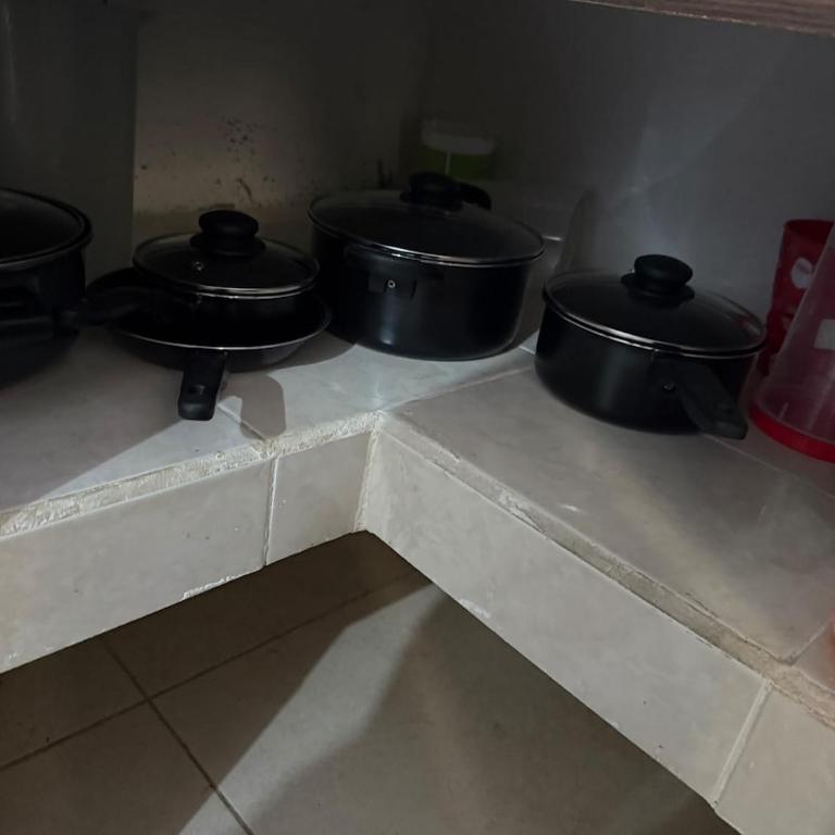 Casa equipada a 15 min del aeropuerto - Three-Bedroom Apartment - 7