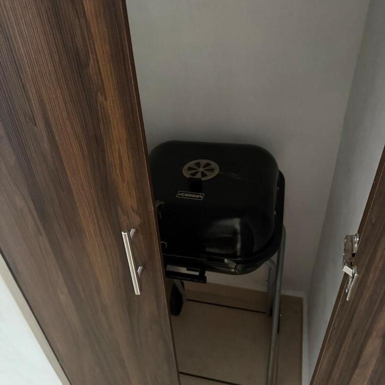Casa equipada a 15 min del aeropuerto - Three-Bedroom Apartment - 10