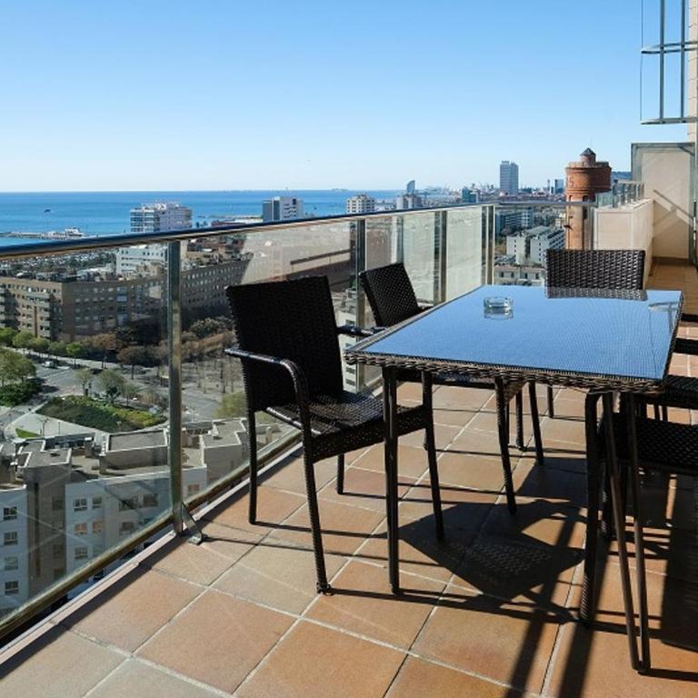 Rent Top Apartments Beach-Diagonal Mar - Apartamento en el Ático de 4 dormitorios - 5