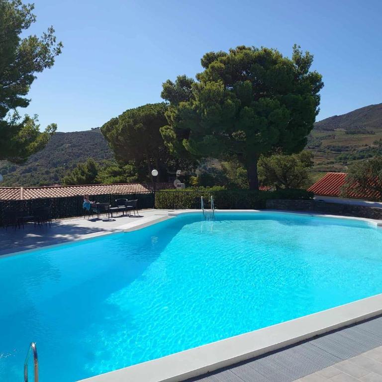 6AMB38 Superbe Villa avec terrasses dans résidence avec piscine commune - Villa Supérieure - 2