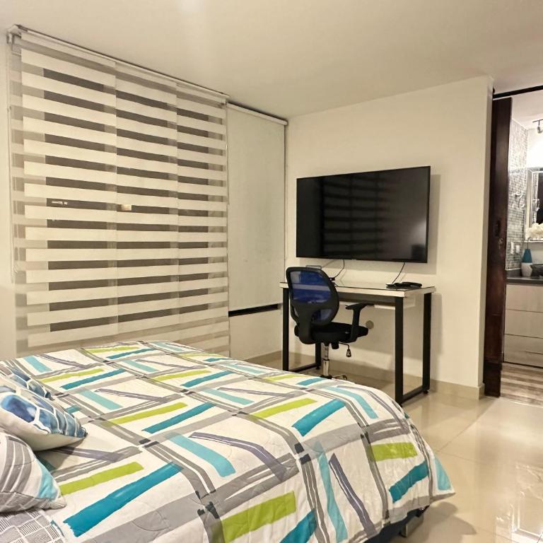 Apartamento familiar en el Poblado Medellín - Two-Bedroom Apartment - 16