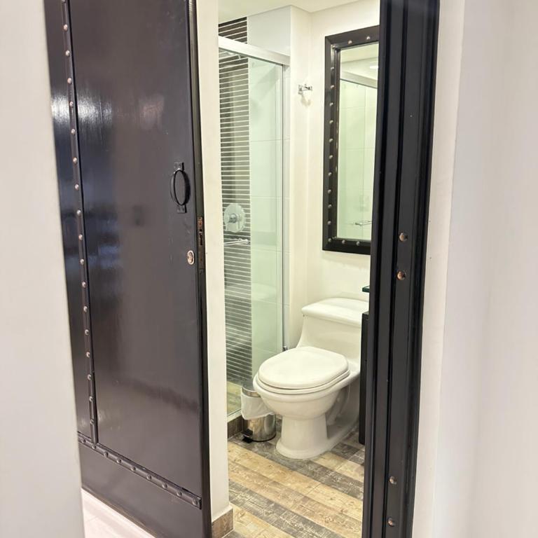 Apartamento familiar en el Poblado Medellín - Two-Bedroom Apartment - 27