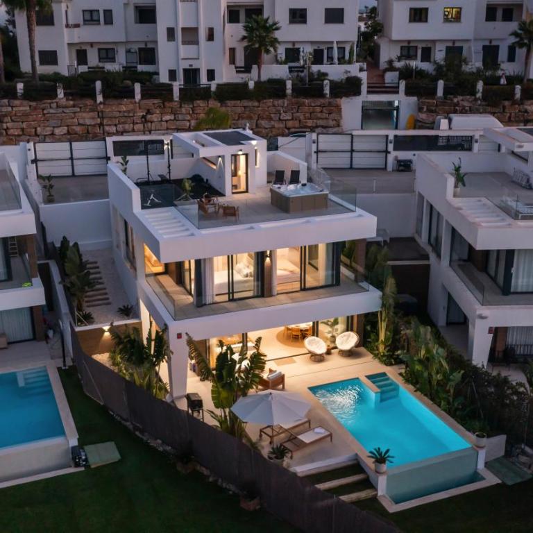 6 BDRM Golfside Luxury Villa w Pool & Jacuzzi - Villa Deluxe - 29