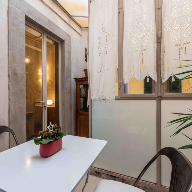 Eleganza Antica by MMega - Two-Bedroom Apartment - 2