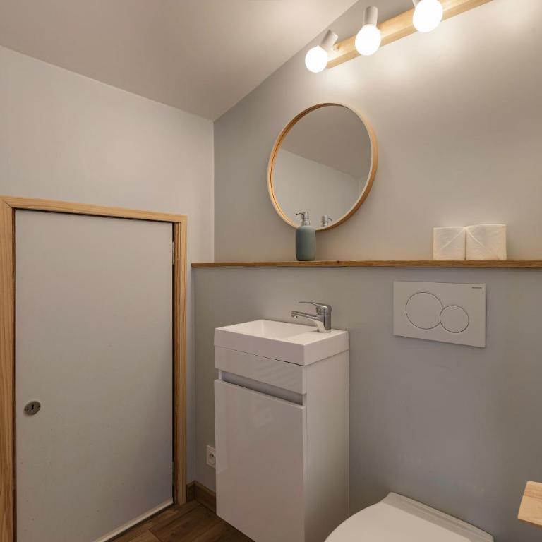 Refuge Scandinave - Duplex 80m2 Vue Garage Calme 200m TrainBus - Appartement - 17