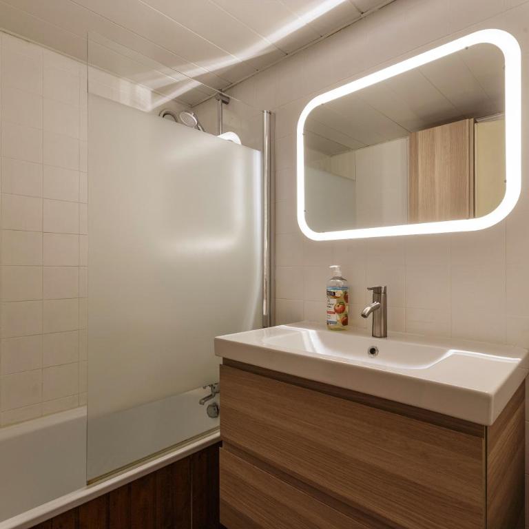 Refuge Scandinave - Duplex 80m2 Vue Garage Calme 200m TrainBus - Appartement - 16