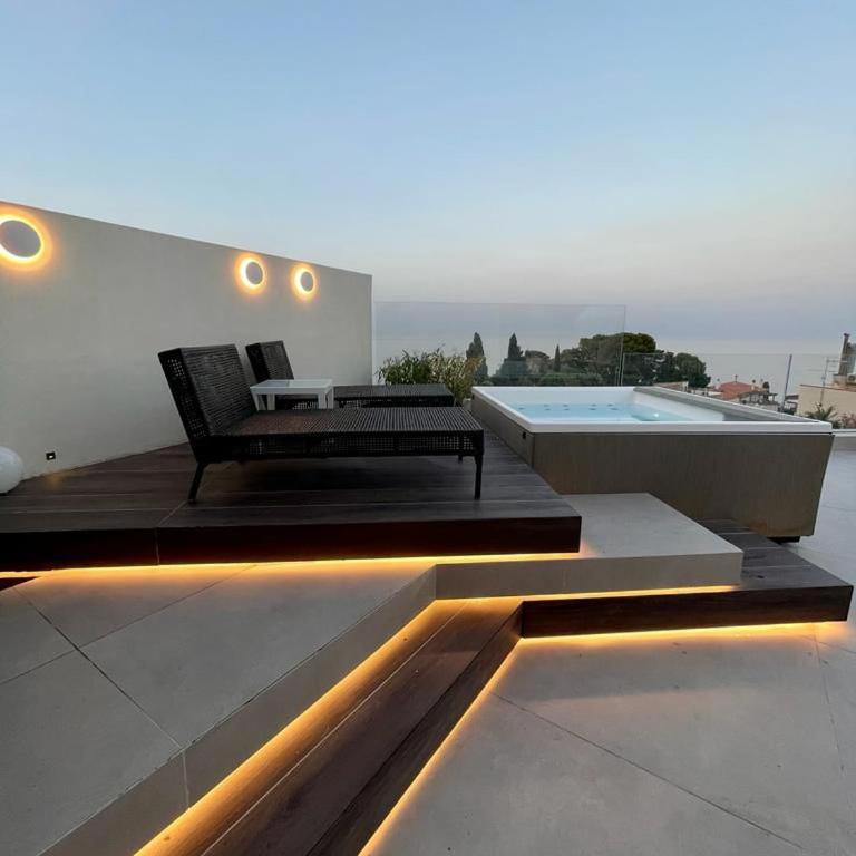 Mazzarò Sea View by Taormina Holidays - Appartamento con 2 Camere da Letto - 3