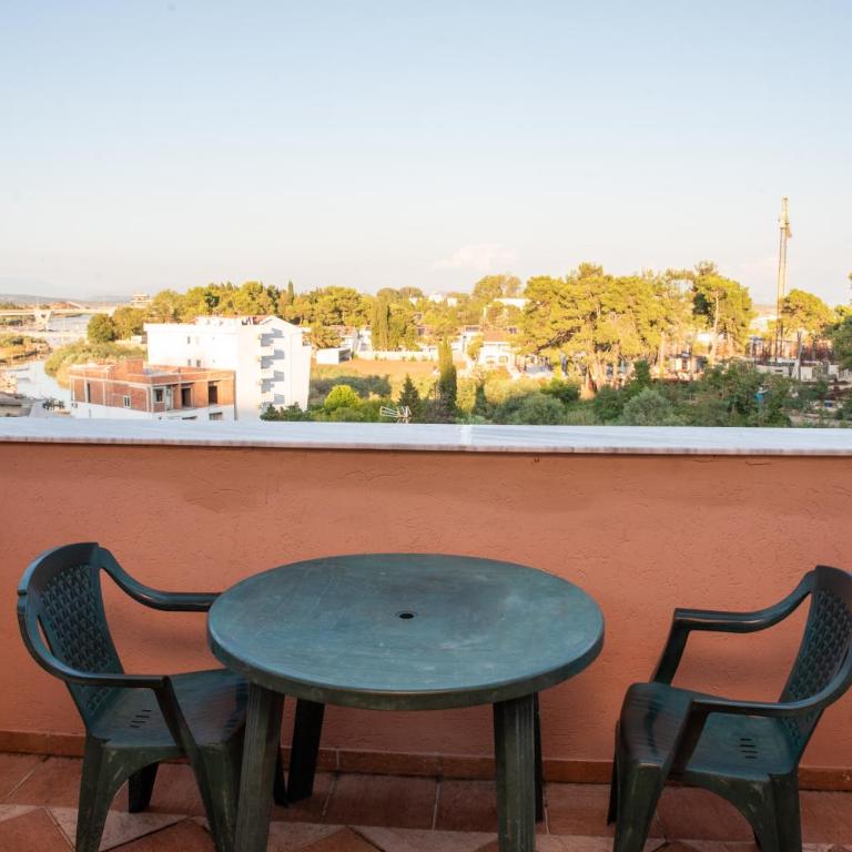 Beach House Noki 1 - Small Double Room - 2