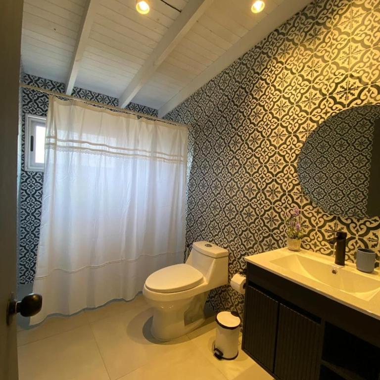 Casa Ferrari pichilemu - Five-Bedroom House - 2