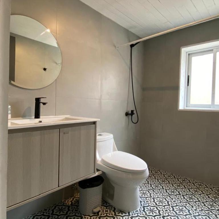Casa Ferrari pichilemu - Five-Bedroom House - 7