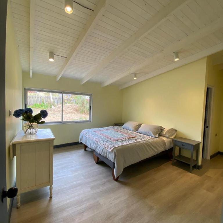 Casa Ferrari pichilemu - Five-Bedroom House - 11