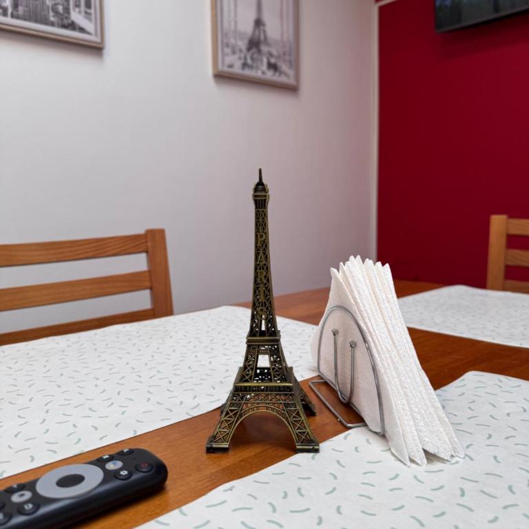 Departamento centro - Two-Bedroom Apartment - 13
