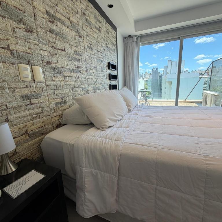 Hotel Gema Luxury Suites - Studio with Balcony - 10