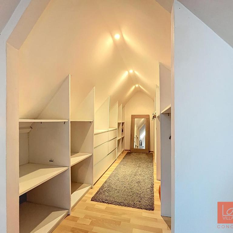 La Canopée - Five-Bedroom House - 19