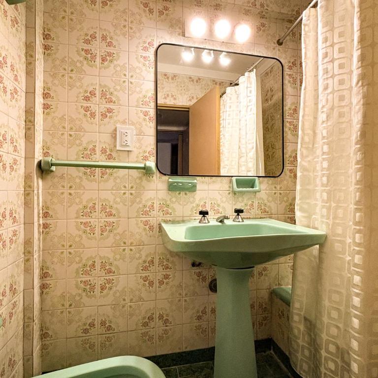 Departamento La Perla - Two-Bedroom Apartment - 11