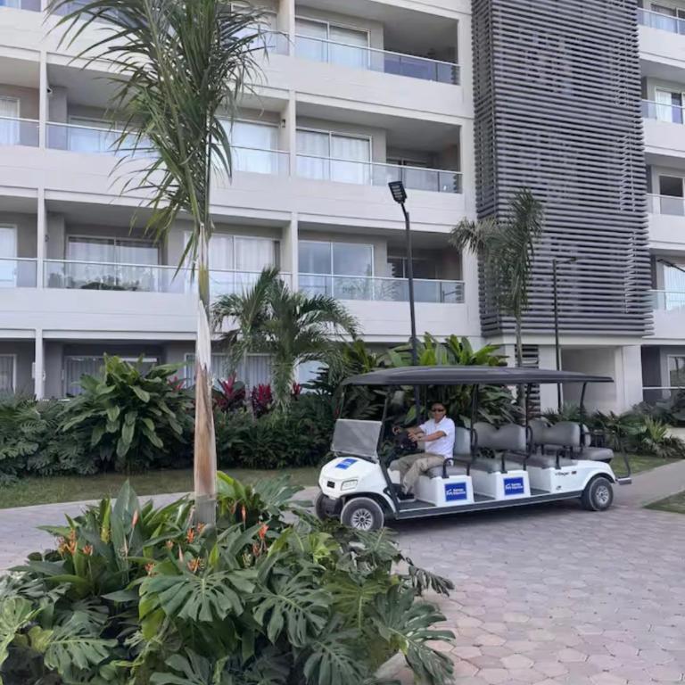 Apartamento frente al mar- edificio santa marina - One-Bedroom Apartment with Sea View and Balcony - 9