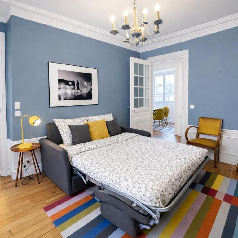 Cœur du Marais - Two-Bedroom Apartment - 10